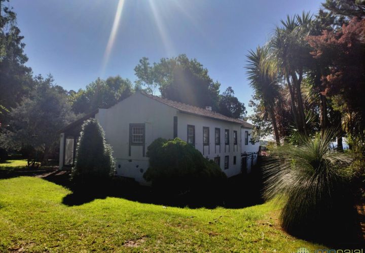 Byhus i Horta, Faial, Horta - € 720.000 | Ref: 1119 - foto 1