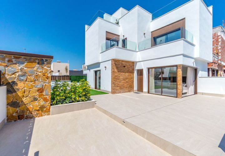Villa a Benijofar, Alicante, Benijofar - € 455.000 | Ref: CLD-2930NEW - foto 1