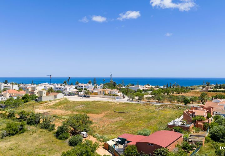 Helårsgrund i Luz, Faro, Luz - € 310.000 | Ref: T1242B - foto 1