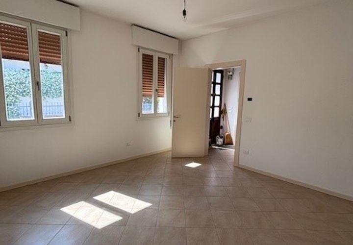 Villa i Padua, Padua, Padua - € 263.000 | Ref: 4298NP - foto 1