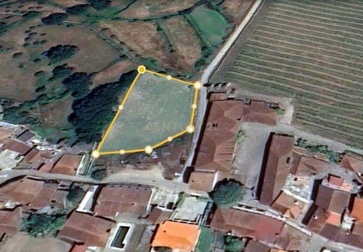 Terra a Azere e Covelo, Coimbra, Azere e Covelo - € 19.999 | Ref: C0372-01278 - foto 1