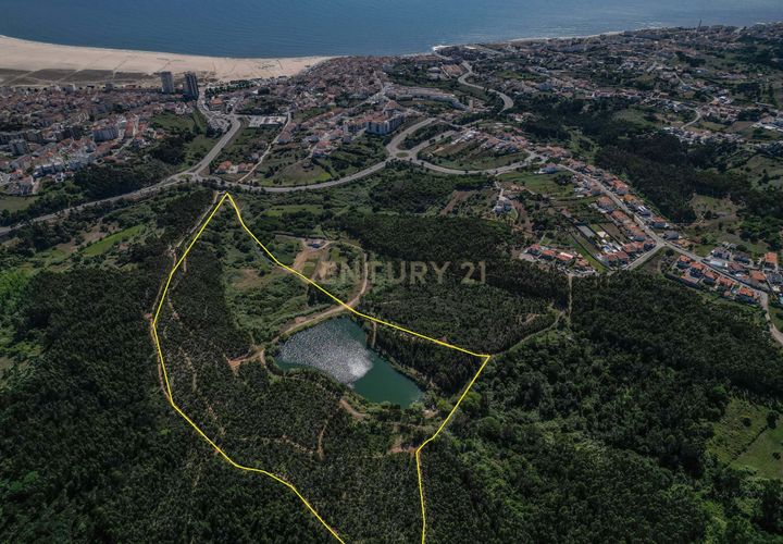 Helårsgrund i Buarcos, Coimbra, Buarcos - € 1.000.000 | Ref: C0372-01370 - foto 1