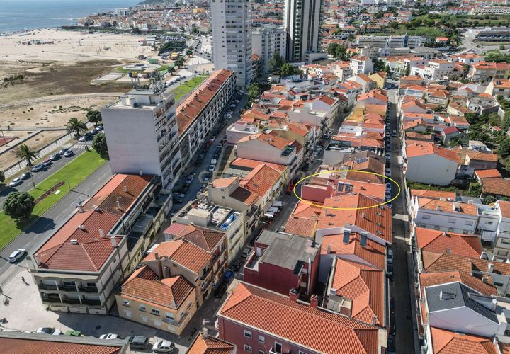 Erhvervsejendom i Buarcos, Coimbra, Buarcos - € 825.000 | Ref: C0372-01428 - foto 1