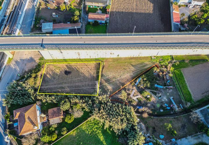 Helårsgrund i Coimbra, Coimbra, Coimbra - € 40.000 | Ref: C0372-01526 - foto 1