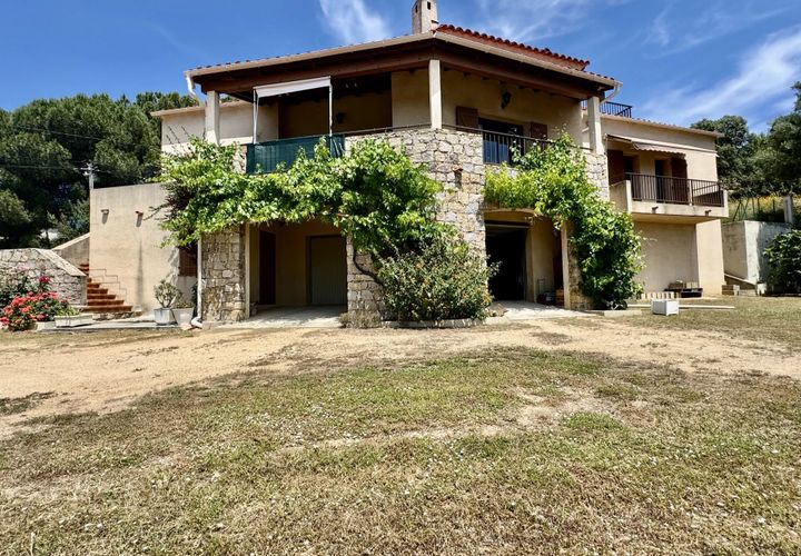 Villa en Afa, Corse-du-Sud, Afa - € 550.000 | Ref: 842 - photo 1