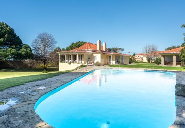 Villa i Almocageme, Lisbon, Almocageme - € 2.850.000 | Ref: PROP-030850 - foto 1