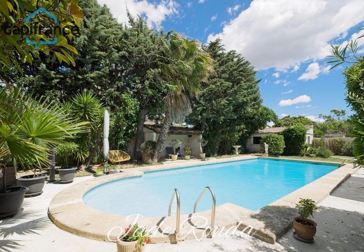 Villa a Marignane, Bouches-du-Rhone, Marignane - € 799.000 | Ref: 340938114429 - foto 1