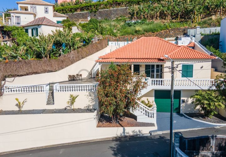 Villa i Ponta do Sol, Madeira, Ponta do Sol - € 598.000 | Ref: Q2533 - foto 1