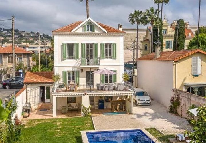 Villa i Golfe-Juan, Alpes-Maritimes, Golfe-Juan - € 898.000 | Ref: 12030373281 - foto 1
