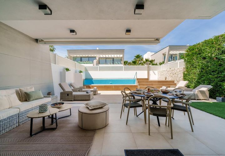 Villa i Marbella, Malaga, Marbella - € 2.675.000 | Ref: 1SVAzure7 - foto 1