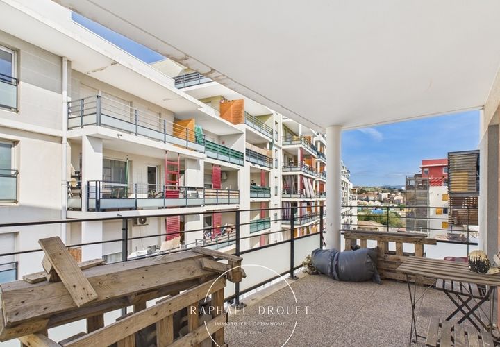 Leilighet i Marseille, Bouches-du-Rhone, Marseille - € 130 000 | Ref: 830030035525 - foto 1