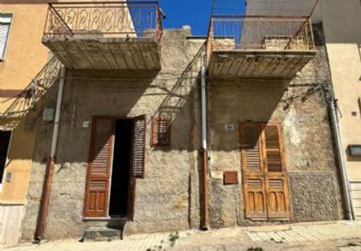 Villa a Ribera, Agrigento, Ribera - € 50.000 | Ref: M/1095 - foto 1