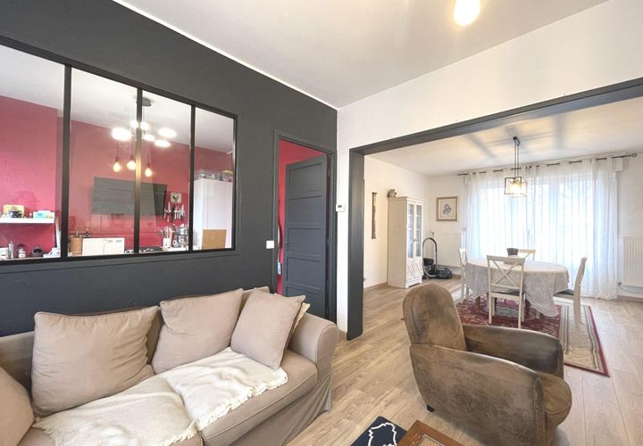 Villa i Lens, Pas-de-Calais, Lens - € 195.000 | Ref: VM886 - foto 1