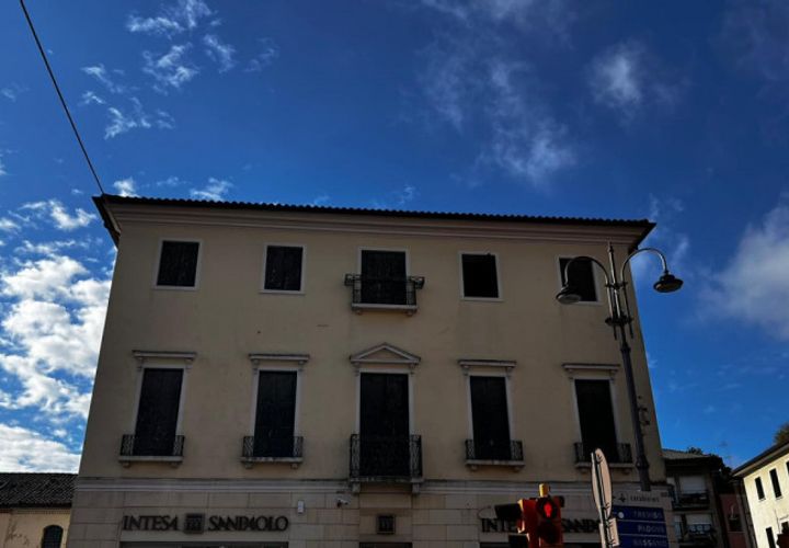 Villa i Cornuda, Treviso, Cornuda - € 199.000 | Ref: F006PN - foto 1
