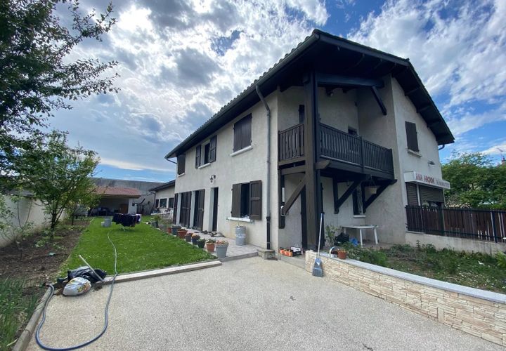 Villa a Rives, Isere, Rives - € 445.000 | Ref: 85977786 - foto 1