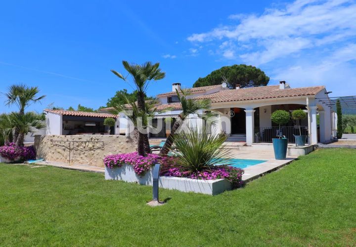 Villa a Lourmarin, Vaucluse, Lourmarin - € 1.310.000 | Ref: 69717AD - foto 1