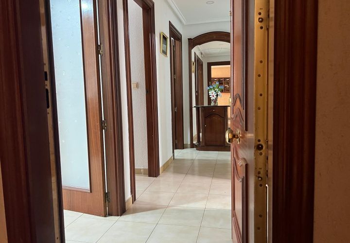 Lejlighed i Torrevieja, Alicante, Torrevieja - € 199.900 | Ref: MLSC3092868 - foto 1