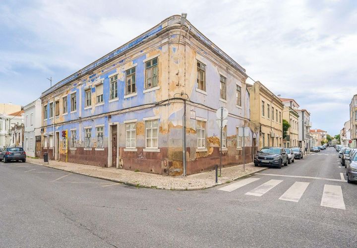 Erhvervsejendom i Setubal, Setubal, Setubal - € 725.000 | Ref: C0237-02648 - foto 1