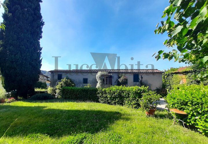 Villa i Lucca, Lucca, Lucca - € 620.000 | Ref: A3336 - foto 1
