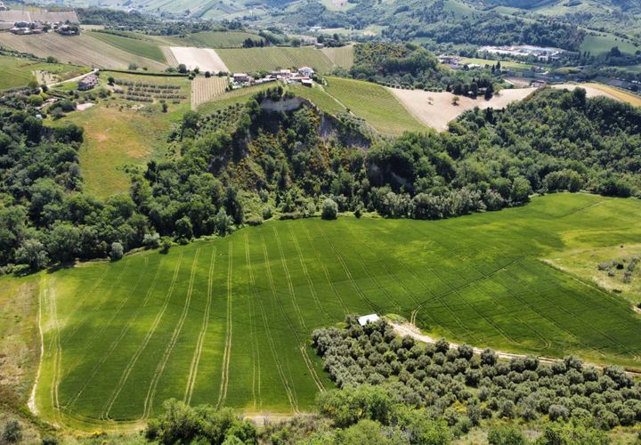 Helårsgrund i Ripatransone, Ascoli Piceno, Ripatransone - € 249.000 | Ref: 33465 - foto 1