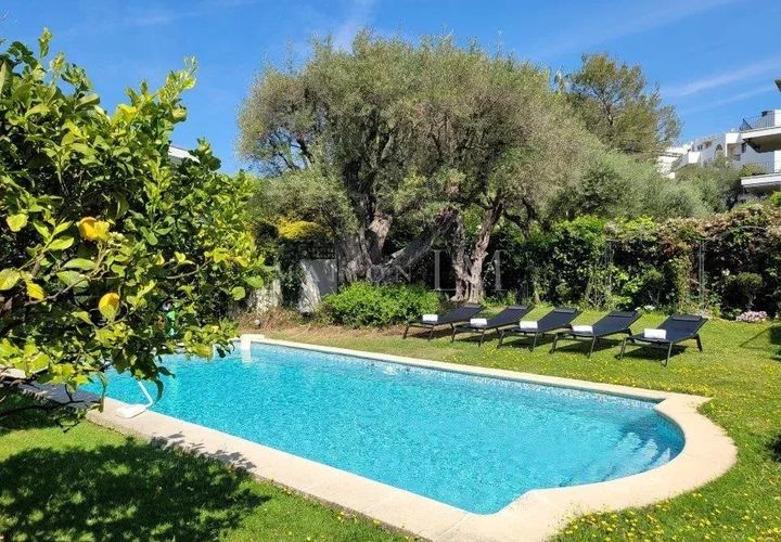 Villa i Antibes, Alpes-Maritimes, Antibes - € 1.800.000 | Ref: 85901717 - foto 1