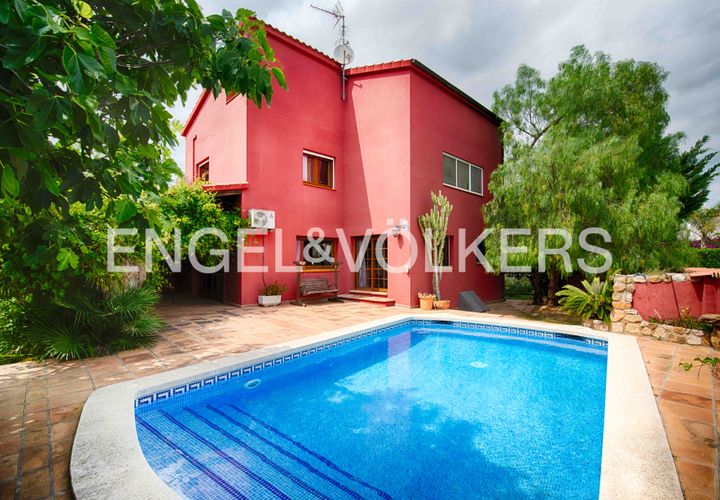 Villa i Empuriabrava, Gerona, Empuriabrava - € 950.000 | Ref: W-030E20 - foto 1