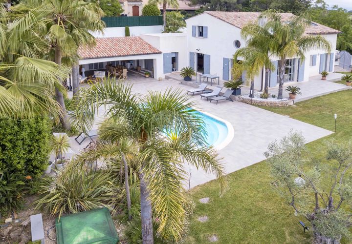 Villa i Valbonne, Alpes-Maritimes, Valbonne - € 1.690.000 | Ref: 17900 - foto 1