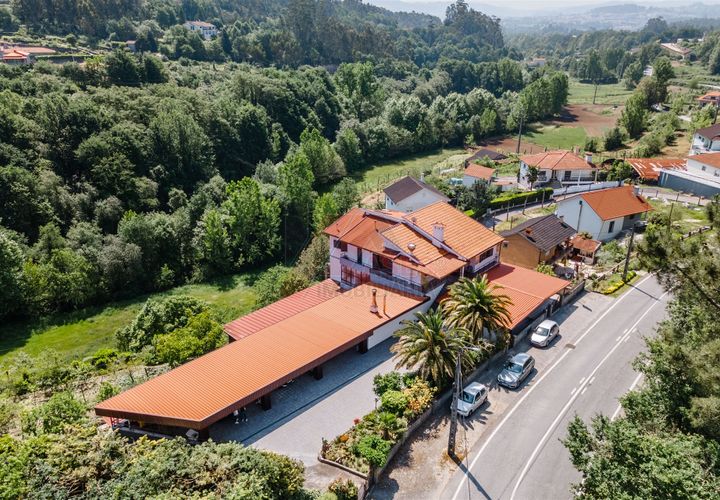 Villa a Fafe, Braga, Fafe - € 850.000 | Ref: 002-304 - foto 1