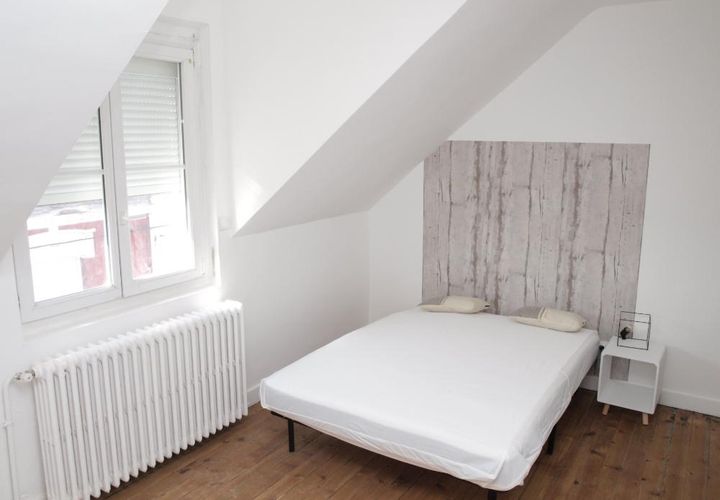 Villa a Saint-Quentin, Aisne, Saint-Quentin - € 425/mes | Ref: 70375 - foto 1