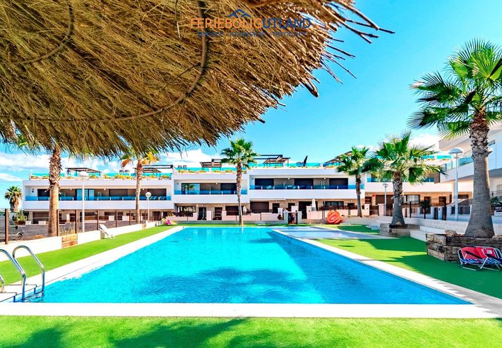 Byhus i Torrevieja, Alicante, Torrevieja - € 315.000 | Ref: FBU15281 - foto 1