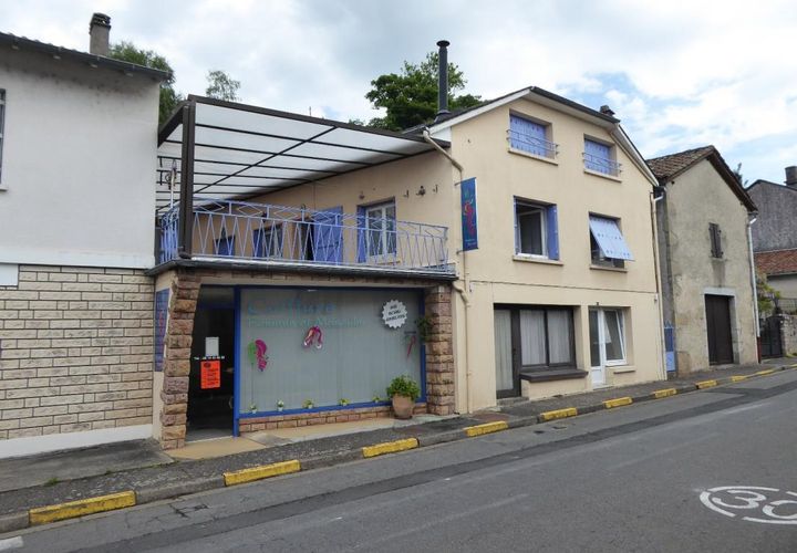 Villa i Latronquière, Lot, Latronquière - € 140.000 | Ref: D2014D16F3274898 - foto 1