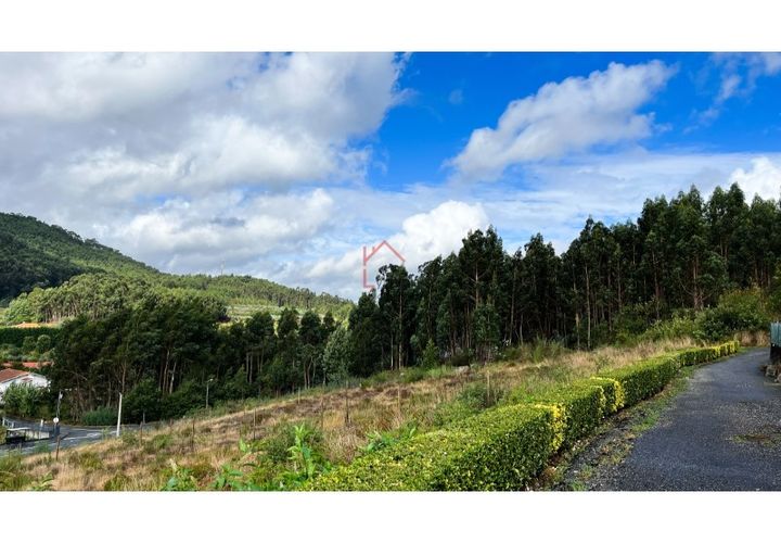 Helårsgrund i Guimaraes, Braga, Guimaraes - € 100.000 | Ref: L-TR-75-23 - foto 1