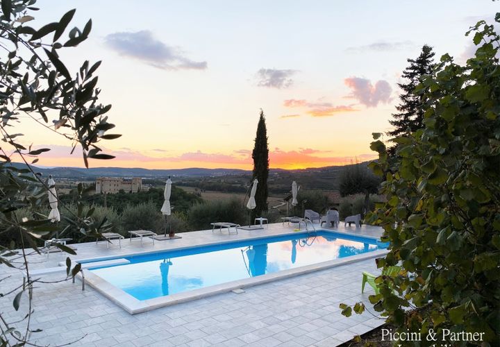 Villa a Corciano, Perugia, Corciano - € 830.000 | Ref: PG1839 - foto 1
