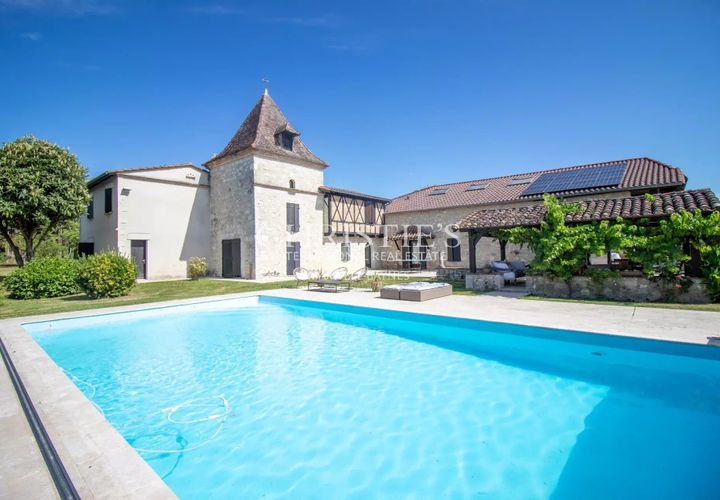 Villa in Agen, Lot-et-Garonne, Agen - € 1.554.000 | Ref: JV1119 - foto 1
