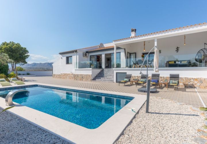 Villa i Busot, Alicante, Busot - € 679.000 | Ref: R5032336 - foto 1