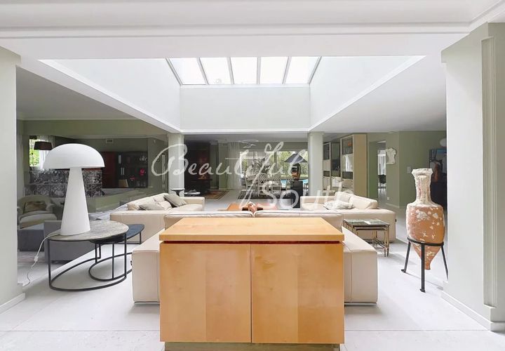 Villa in Perpignan, Pyrenees-Orientales, Perpignan - € 850.000 | Ref: DH1143 - foto 1