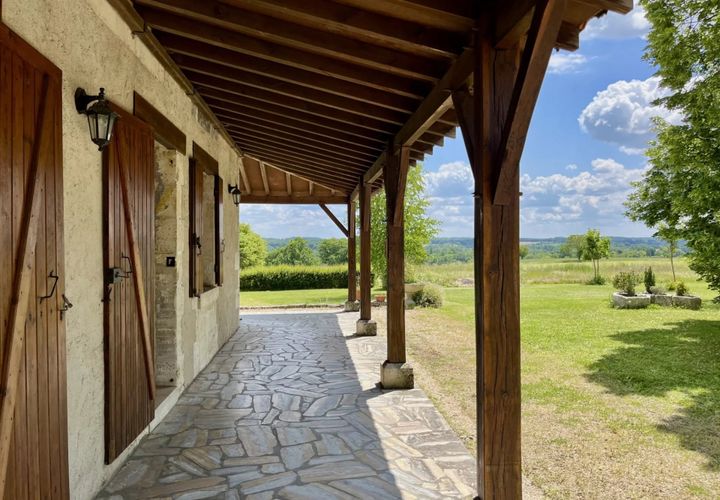 Villa a Aubeterre-sur-Dronne, Charente, Aubeterre-sur-Dronne - € 262.150 | Ref: BVI80438 - foto 1