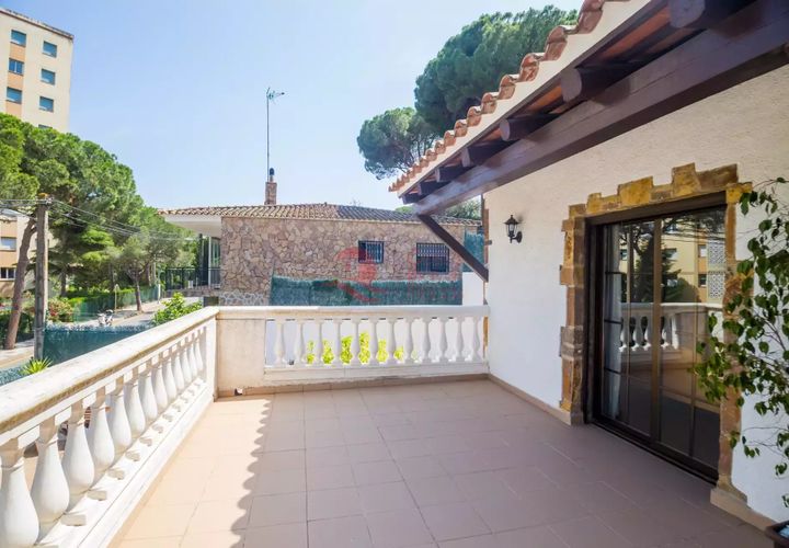 Villa i Platja D'aro, Gerona, Platja D'aro - € 630.000 | Ref: CBF6018 - foto 1