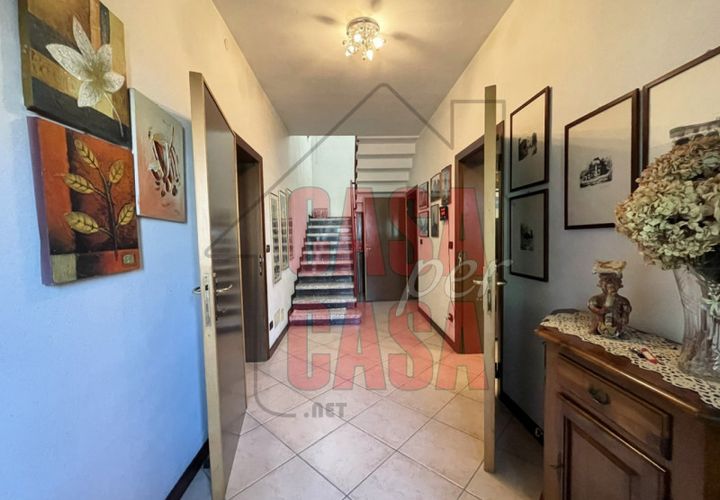 Villa a Villa Estense, Padua, Villa Estense - € 170.000 | Ref: C276 - foto 1
