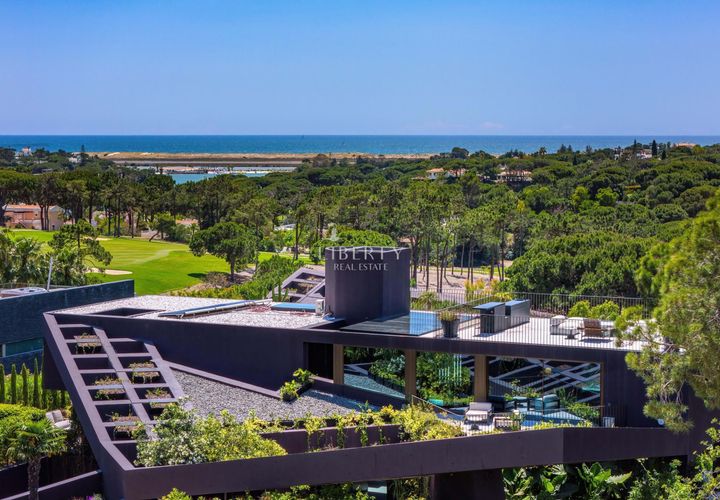Villa i Almancil, Faro, Almancil - € 24.500.000 | Ref: LBRT330 - foto 1