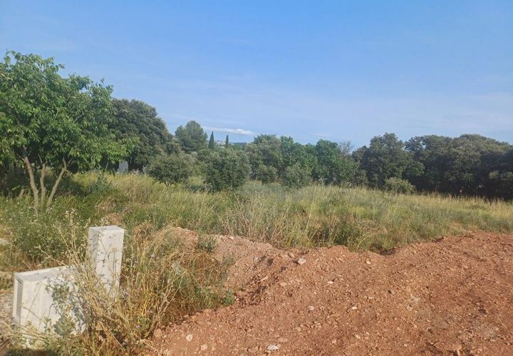 Terra a Canet, Herault, Canet - € 166.000 | Ref: 3011440277 - foto 1