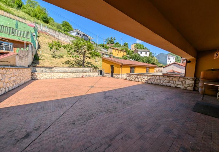 Villa a Aller, Asturias, Aller - € 355.000 | Ref: QPE00355/10606 - foto 1