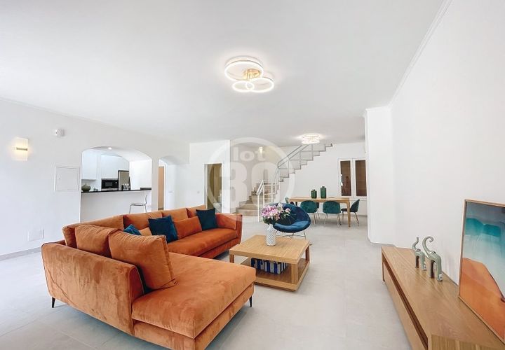 Byhus i Albufeira, Faro, Albufeira - € 559.000 | Ref: 7017 - foto 1