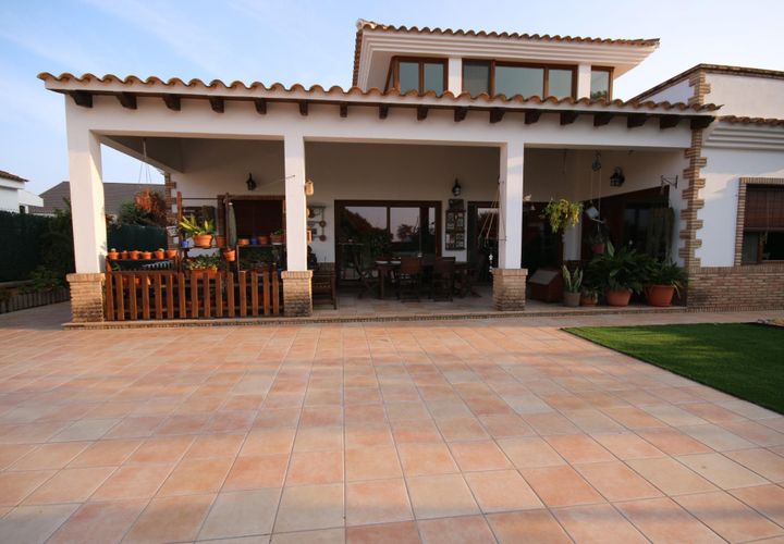 Villa a Lepe, Huelva, Lepe - € 480.000 | Ref: RAC001571/10841 - foto 1