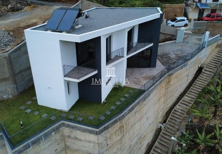 Byhus i Ribeira Brava, Madeira, Ribeira Brava - € 795.000 | Ref: IZ094 - foto 1