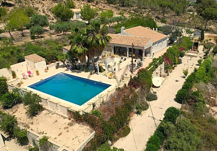 Villa i Elche, Alicante, Elche - € 369.950 | Ref: DNV0581 - foto 1