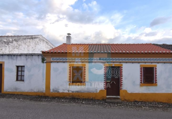 Byhus i Arez e Amieira do Tejo, Portalegre, Arez e Amieira do Tejo - € 50.000 | Ref: V548AMT35K - foto 1