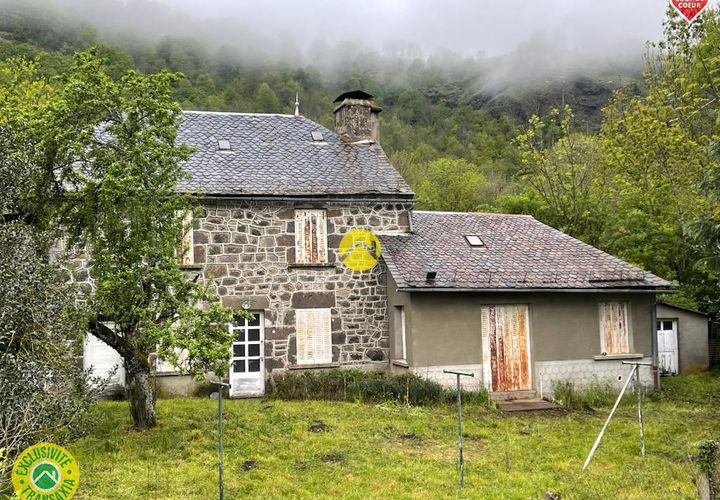 Villa i Pierrefort, Cantal, Pierrefort - € 77.500 | Ref: 100CAL109799 - foto 1