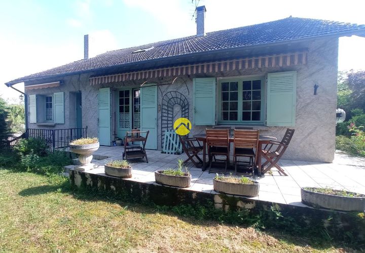 Villa a Chantelle, Allier, Chantelle - € 162.000 | Ref: 116MS110859 - foto 1