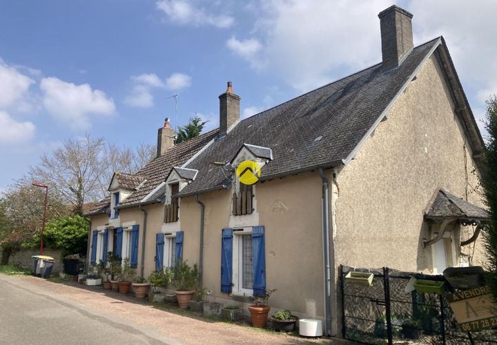 Villa i Cornusse, Cher, Cornusse - € 88.000 | Ref: 70MS109348 - foto 1